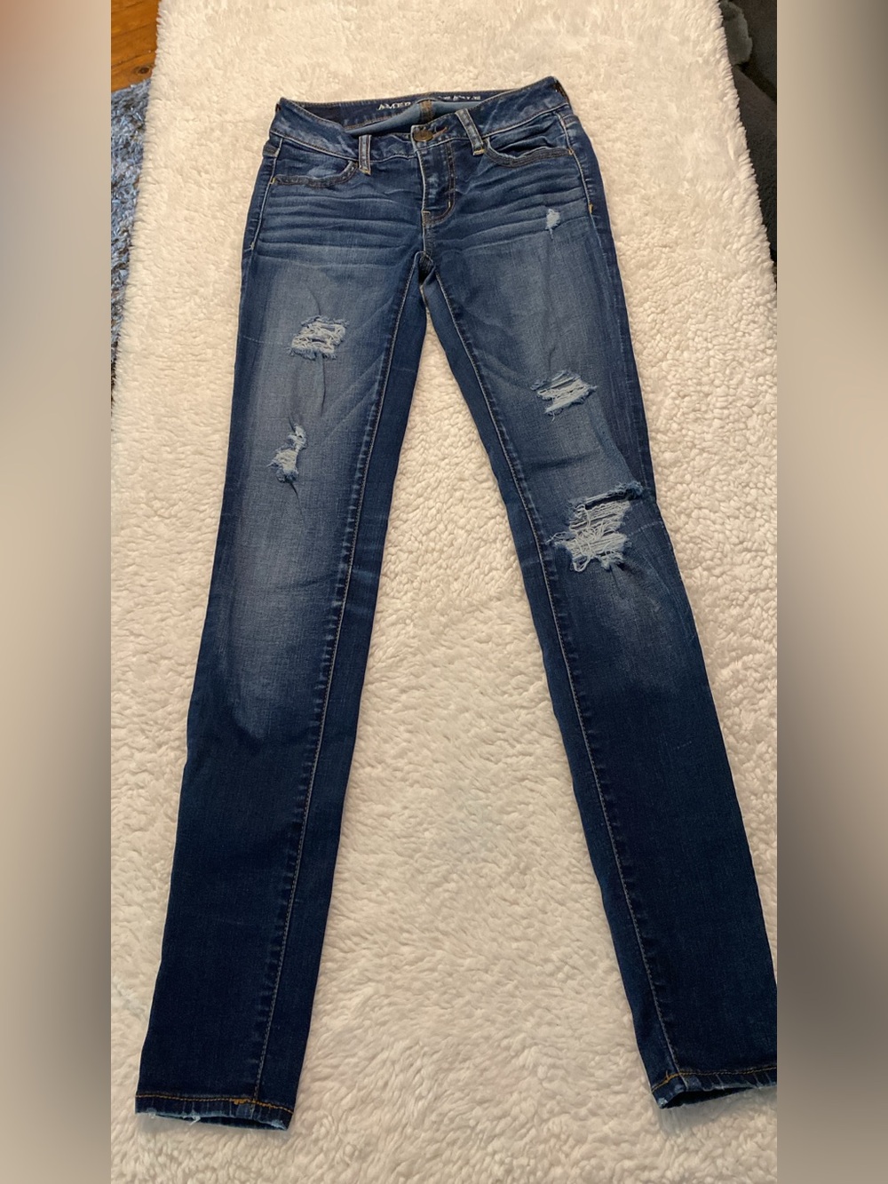 American Eagle Outfitters Dark Blue Distressed Skinny Jeans